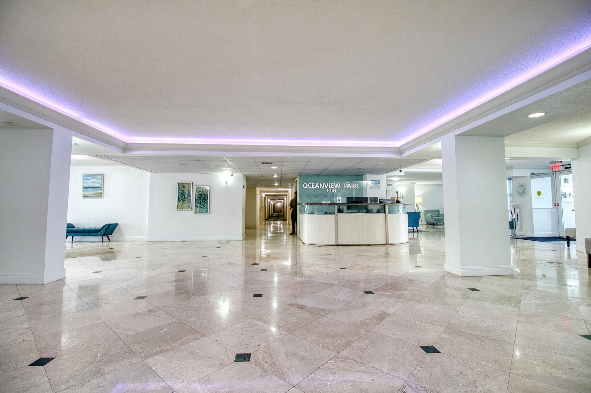 800 PARKVIEW Drive 826