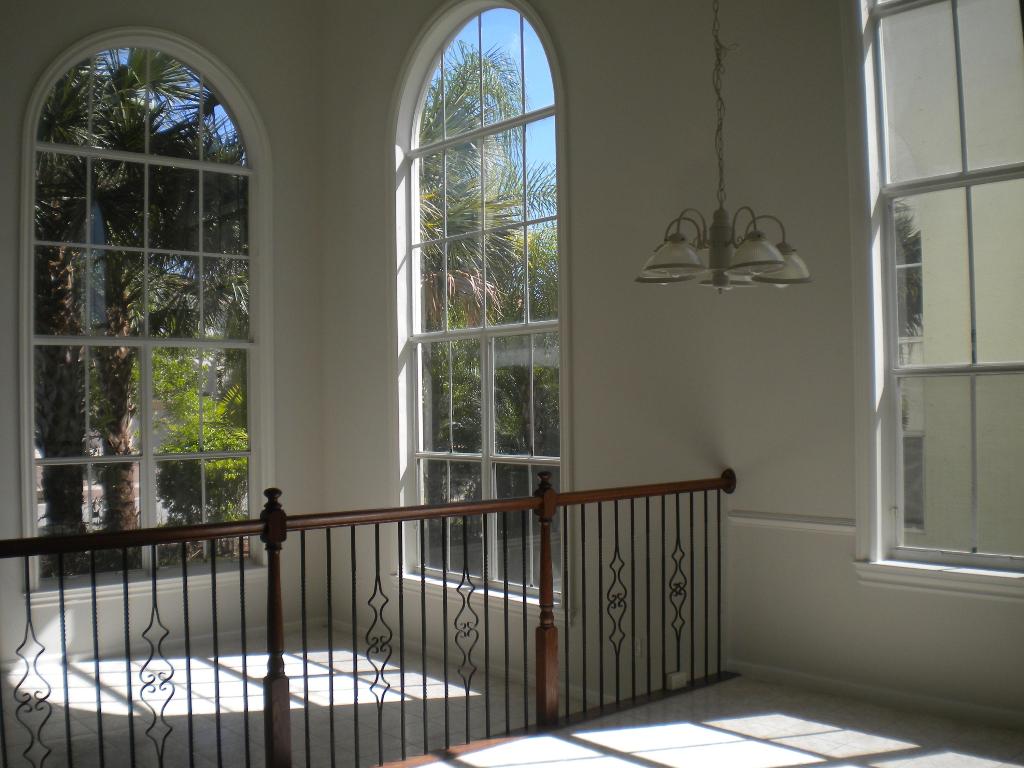 OLYMPIA 1 - Residential Lease