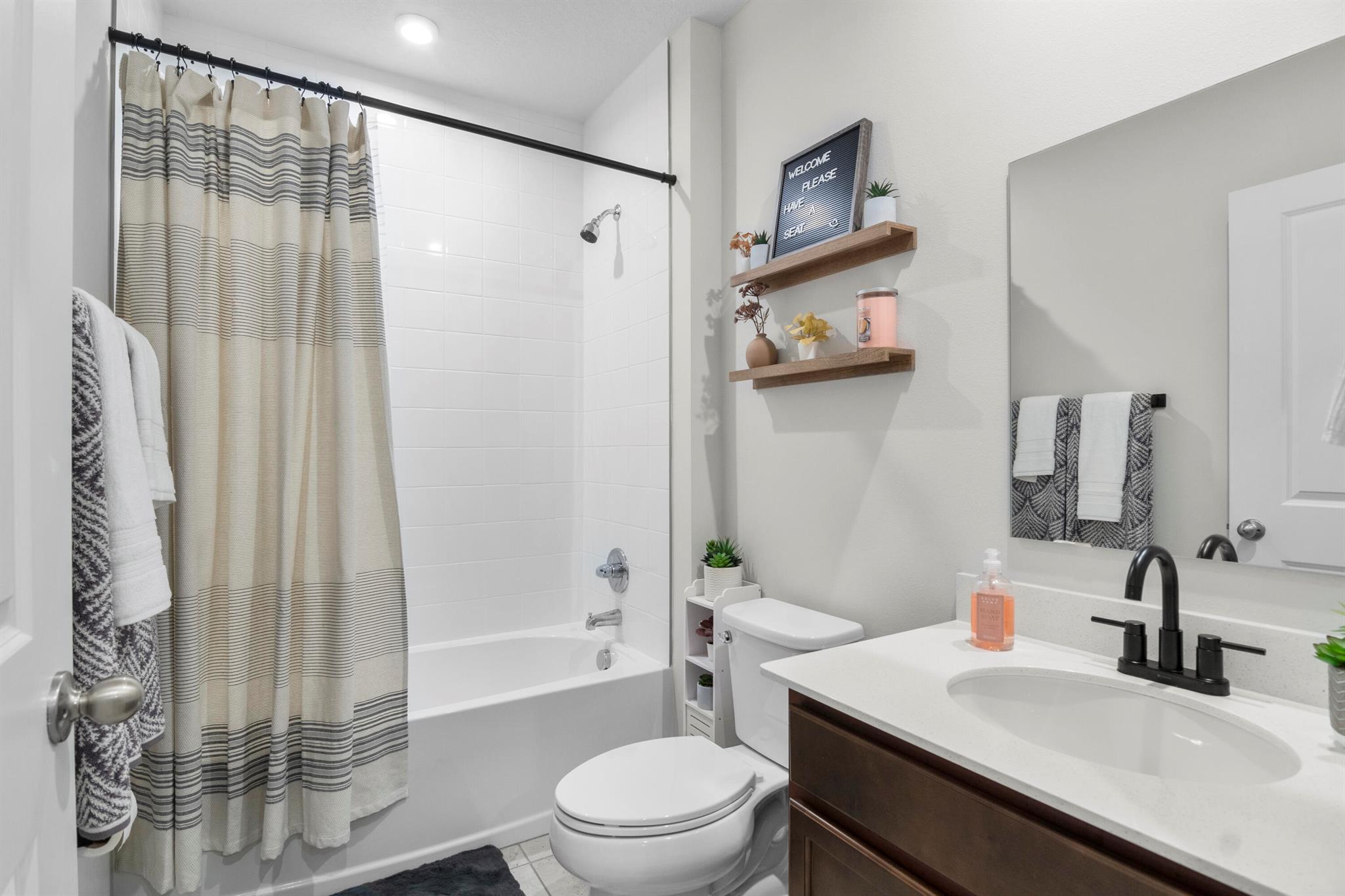 AVALON CROSSING PHASE II - Residential