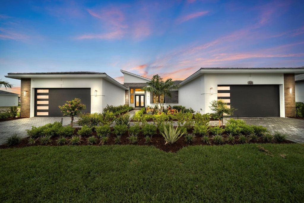 Photo of 9187 SW Shinnecock Drive, Port Saint Lucie, FL 34987 (MLS # F10540391)