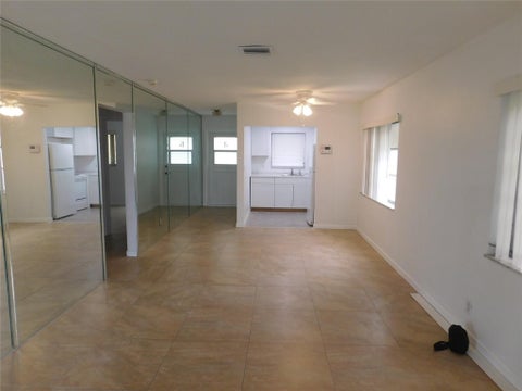 Tiny photo for 960 Crystal Lake Drive #201, Deerfield Beach, FL 33064 (MLS # B26020759)
