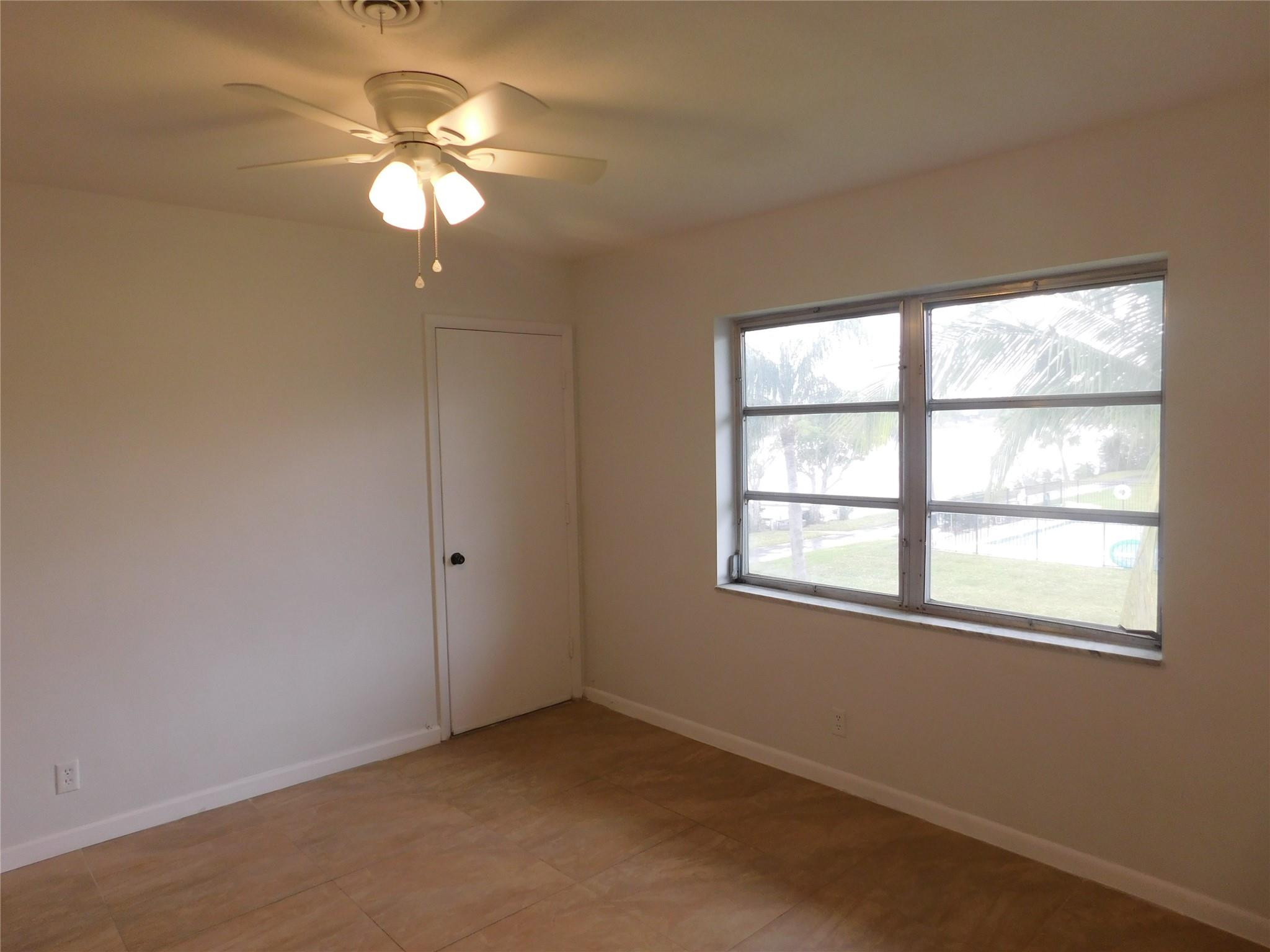 CRYSTAL LAKE 960 CONDO - Residential