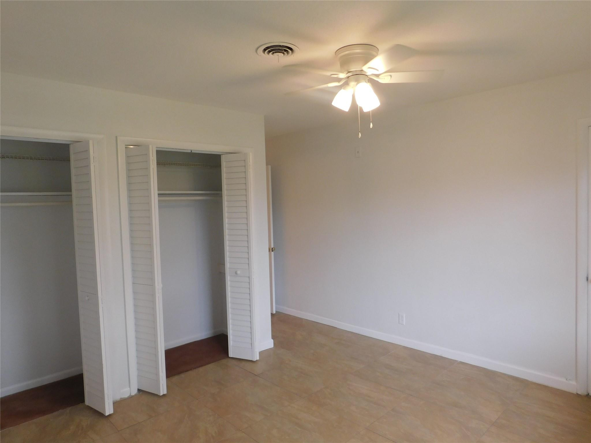 CRYSTAL LAKE 960 CONDO - Residential