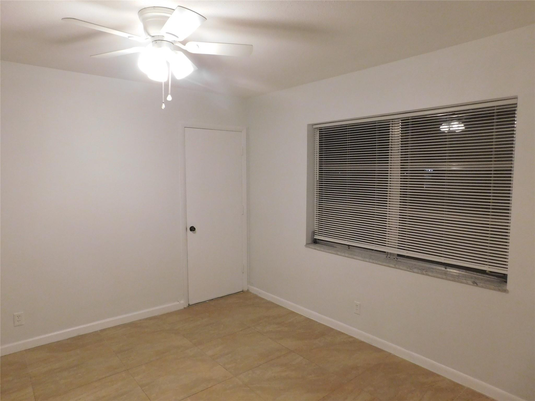 CRYSTAL LAKE 960 CONDO - Residential