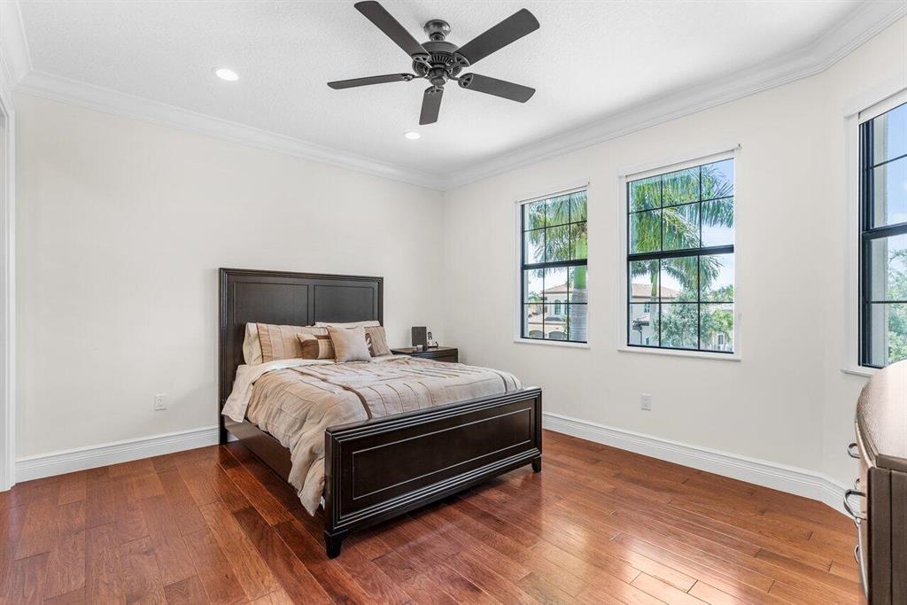 Seven Bridges - Residential