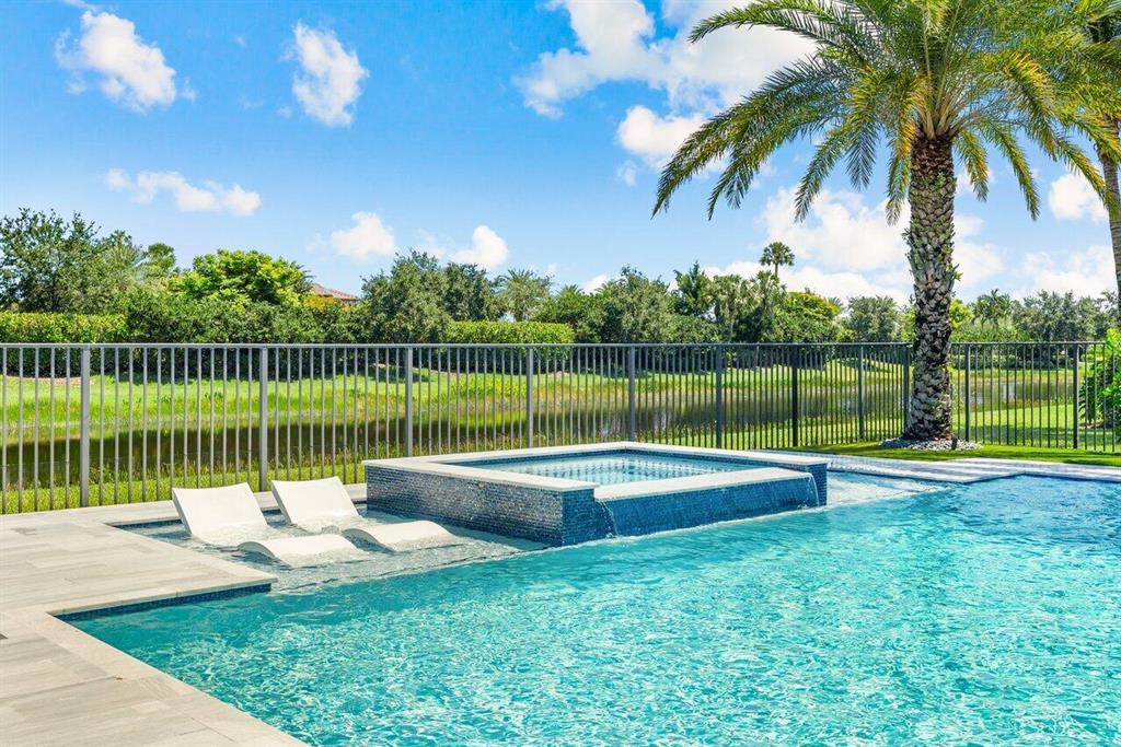 Seven Bridges - Residential