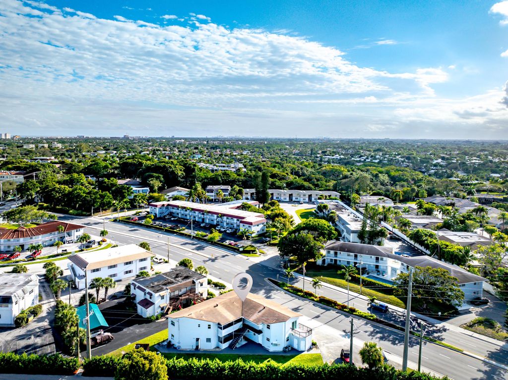 Photo of 491 W Camino Real Real #6, Boca Raton, FL 33432 (MLS # R11159405)