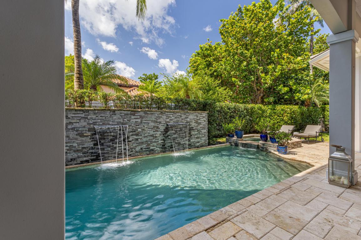 GOODISON PARK EST - Residential