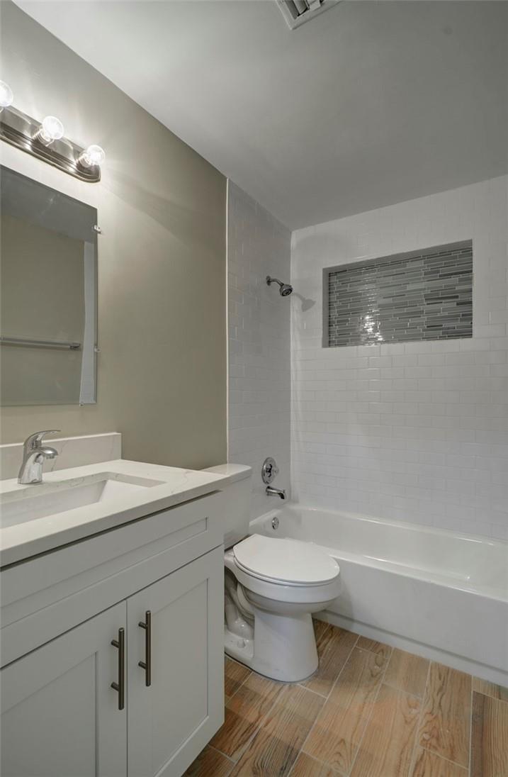 Margate Sixth Add Sec Two - Residential Lease