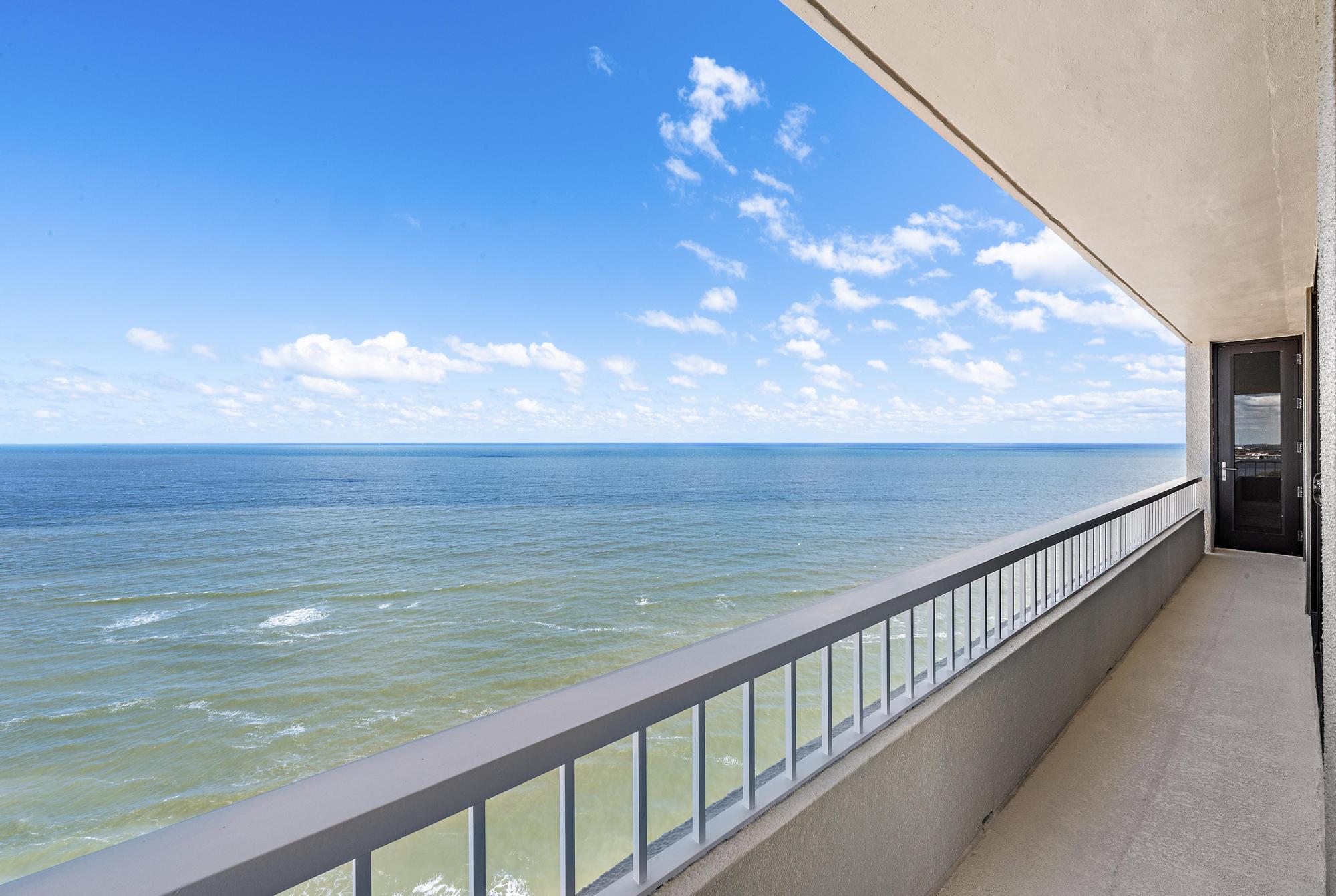 5510 N Ocean Drive 23c