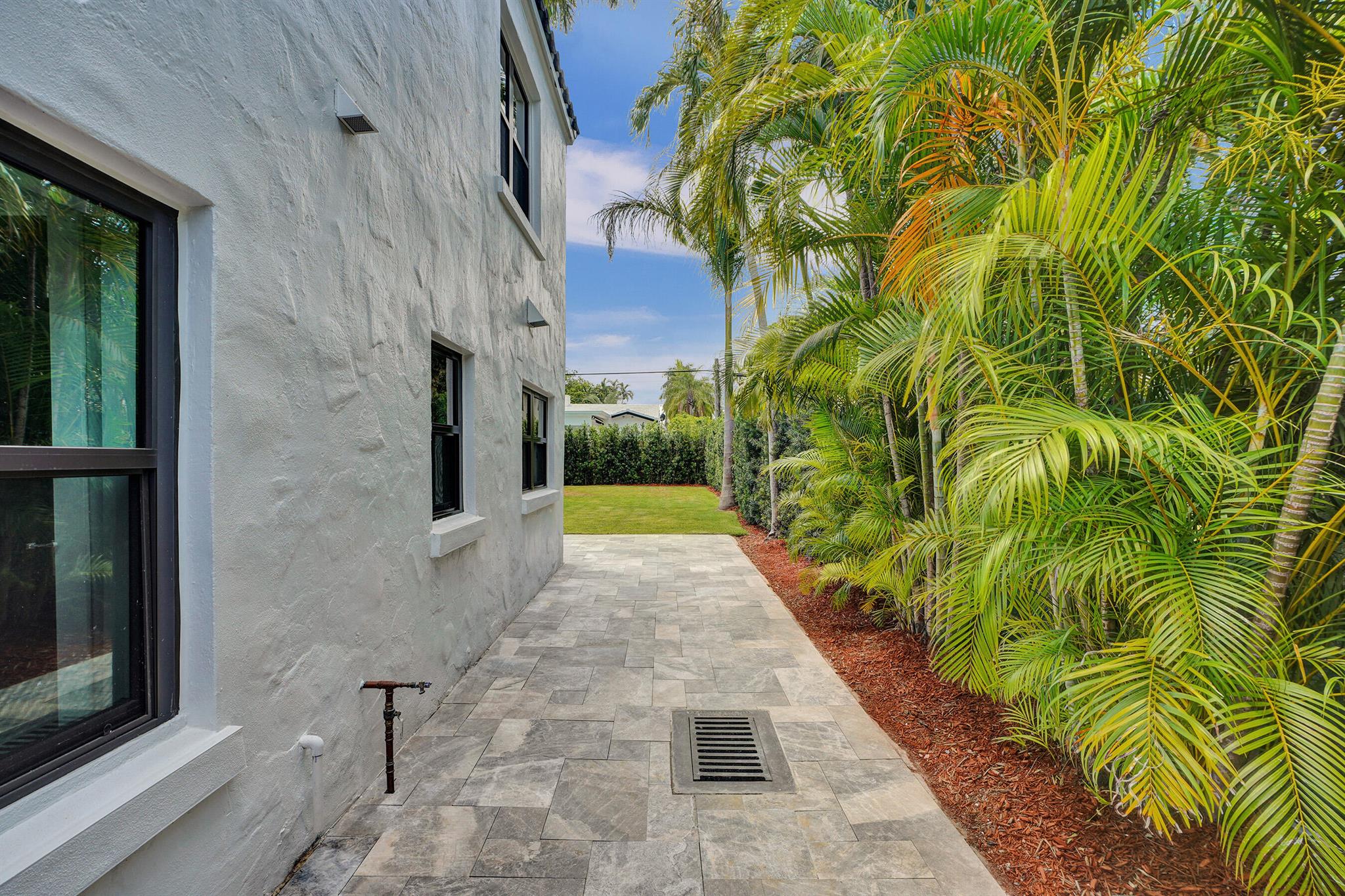 LA GORCE GOLF SUB - Residential