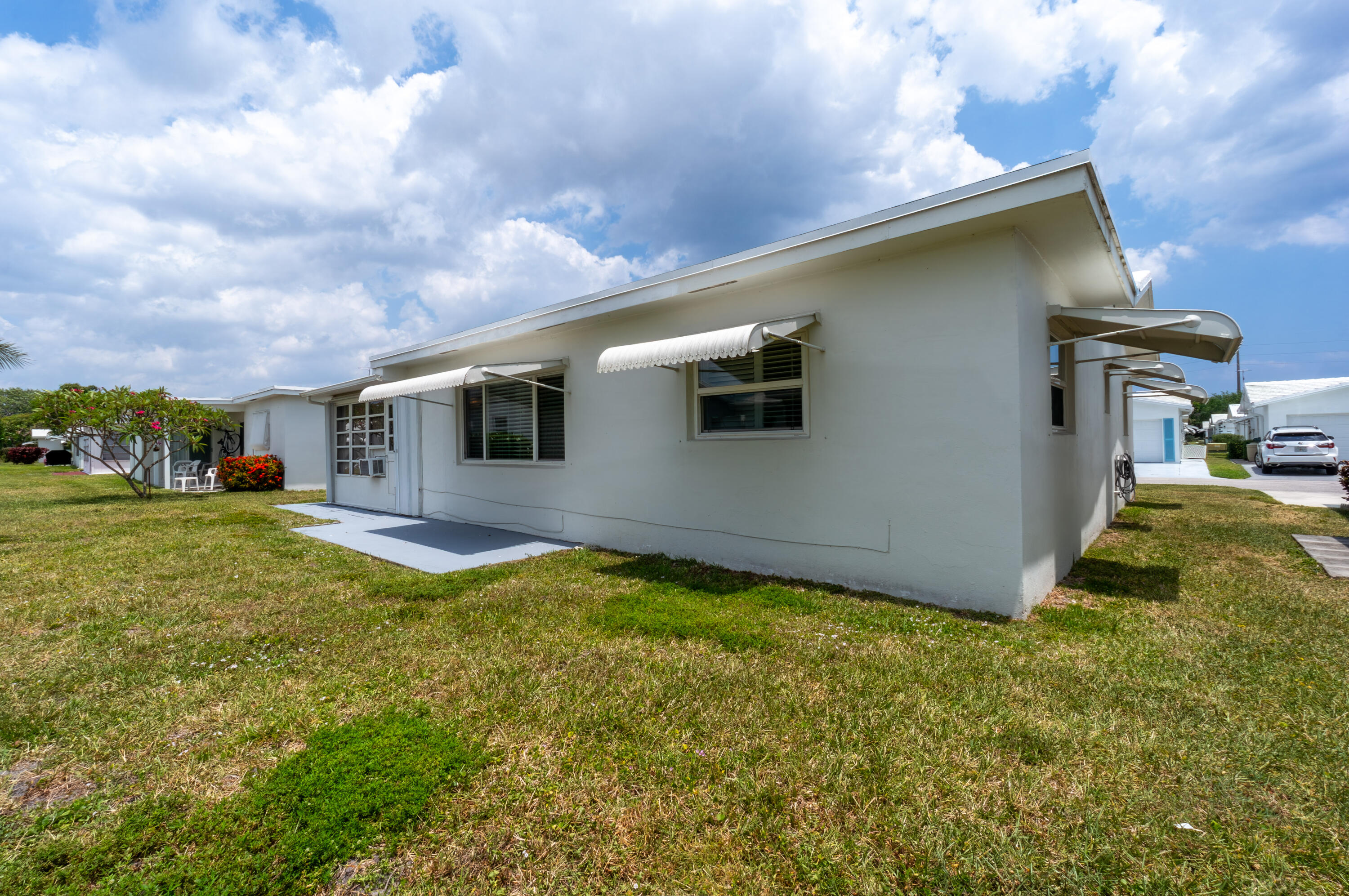 PALM BEACH LEISUREVILLE SEC 2 - Residential