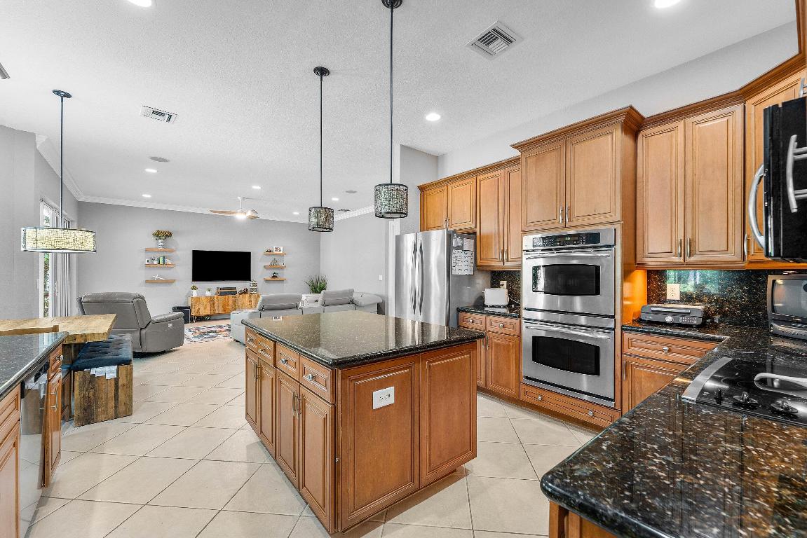 Canyon Isles - Residential