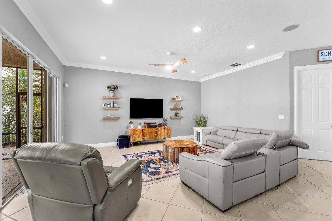 Canyon Isles - Residential