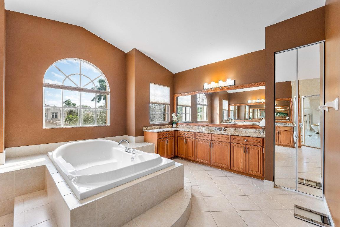 Canyon Isles - Residential