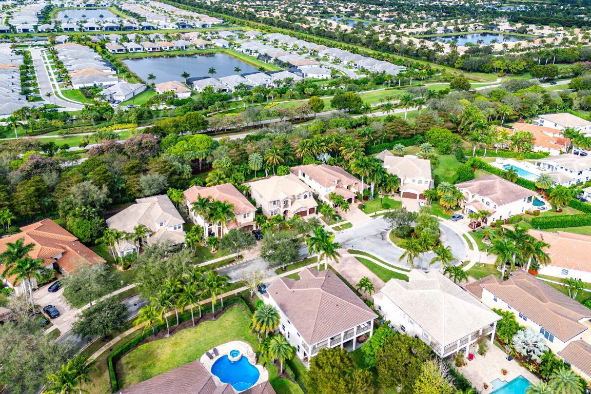 Canyon Isles - Residential