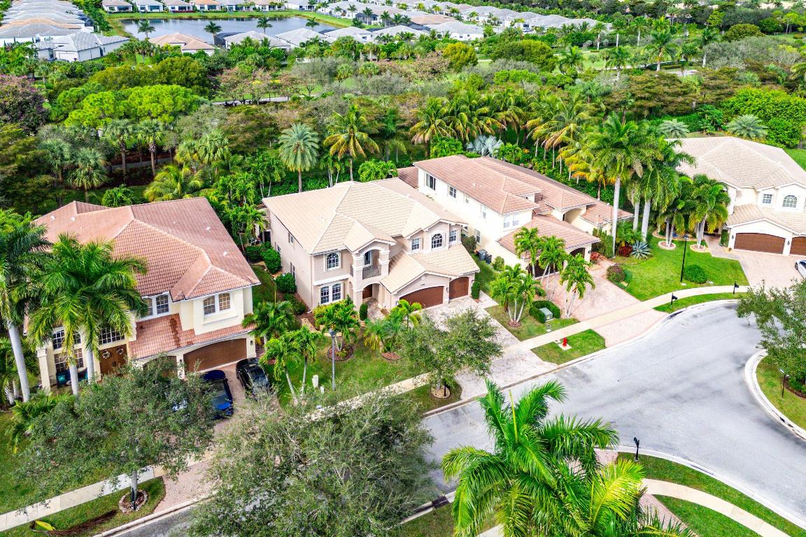 Canyon Isles - Residential