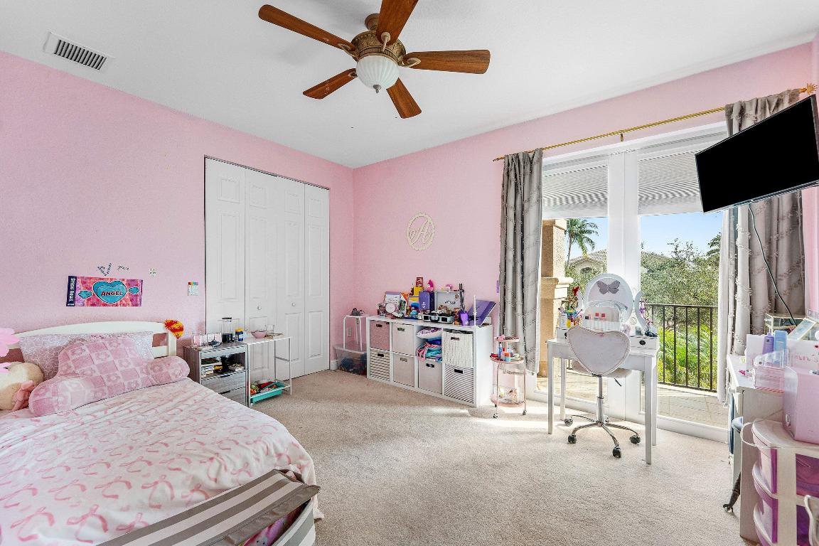 Canyon Isles - Residential