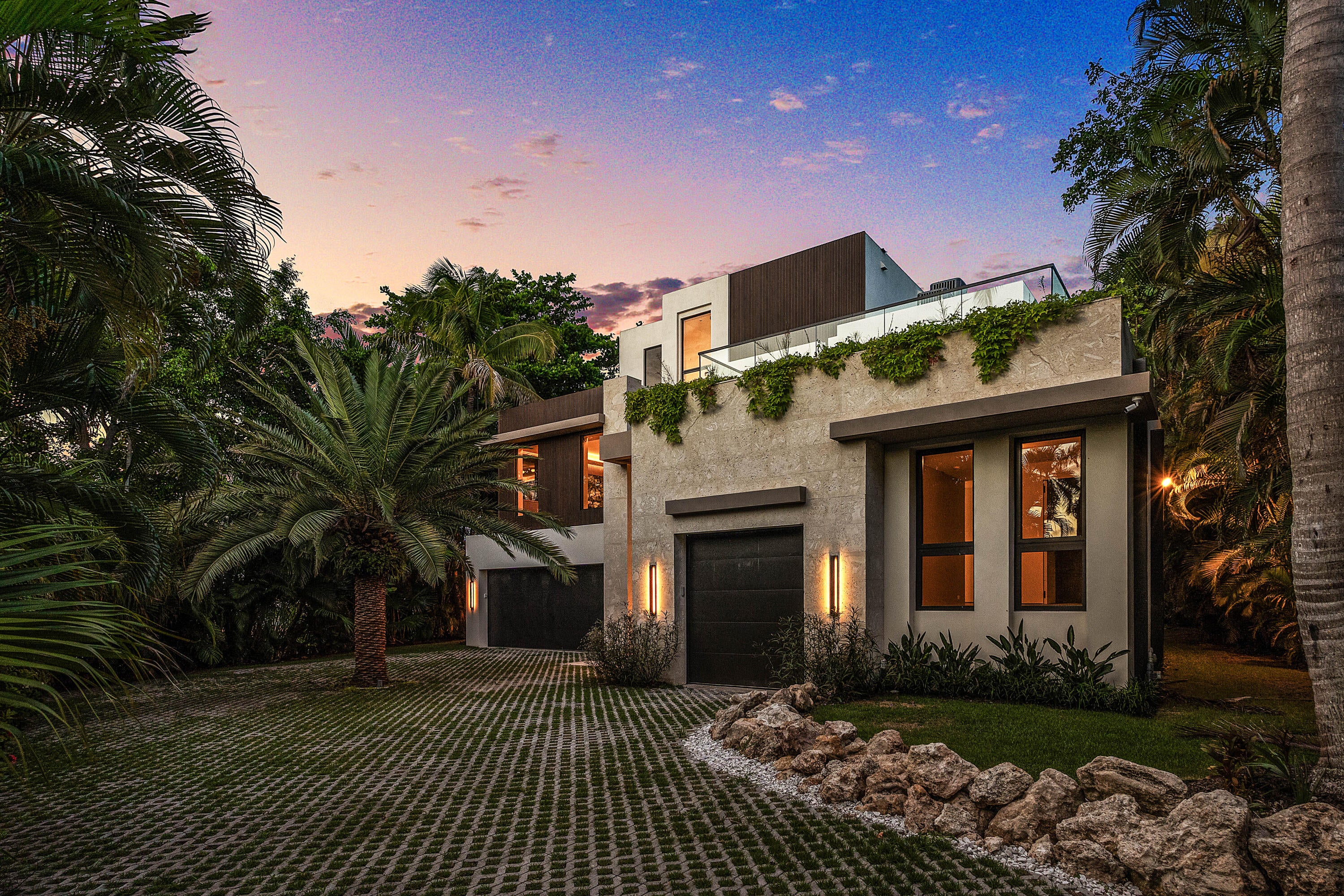 5 Barefoot Lane