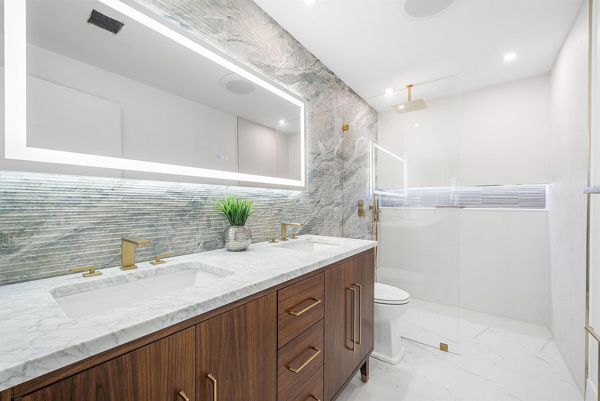 LEISUREVILLE GOLF VIEW - Residential