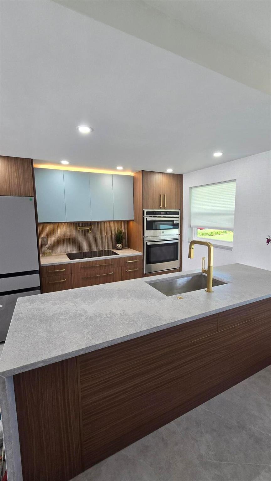 LEISUREVILLE GOLF VIEW - Residential