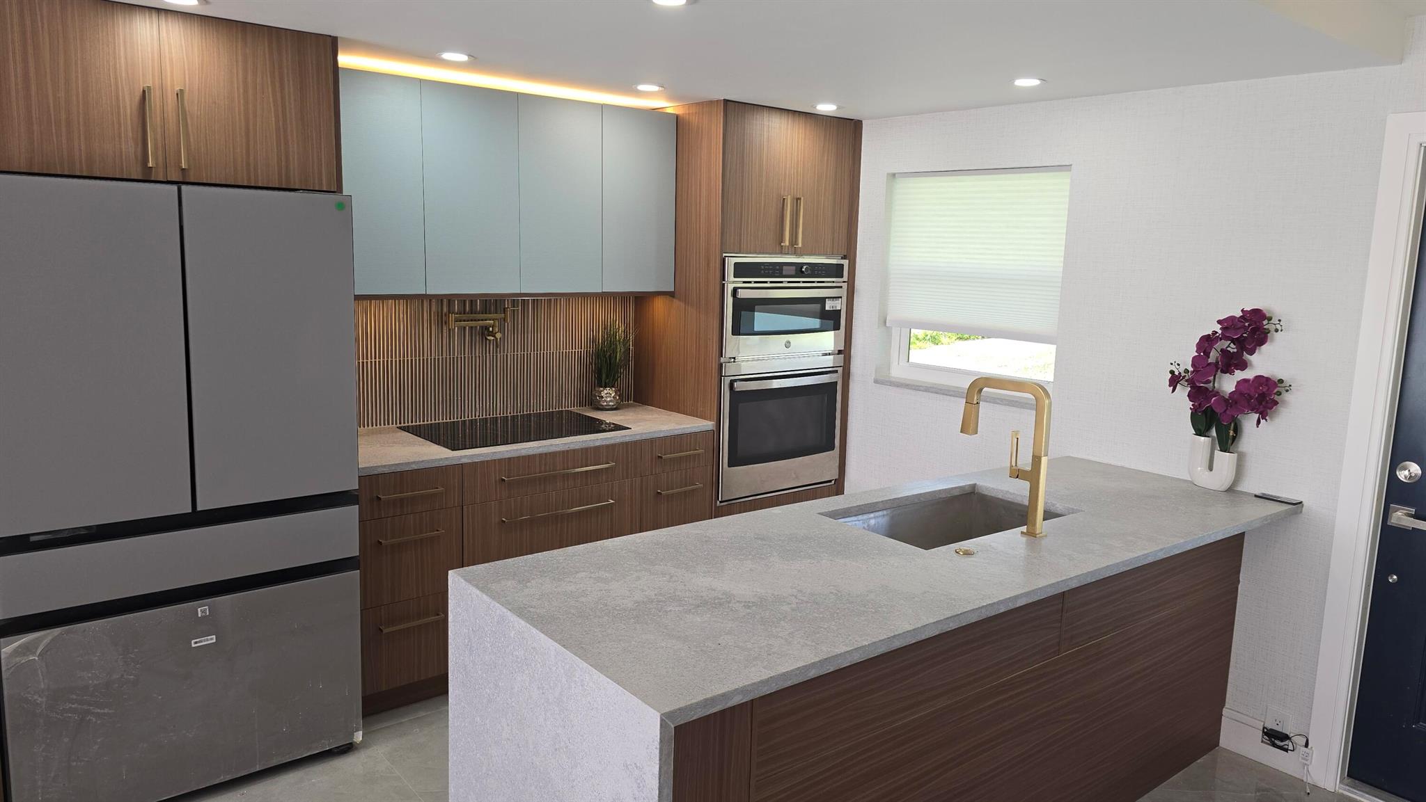 LEISUREVILLE GOLF VIEW - Residential