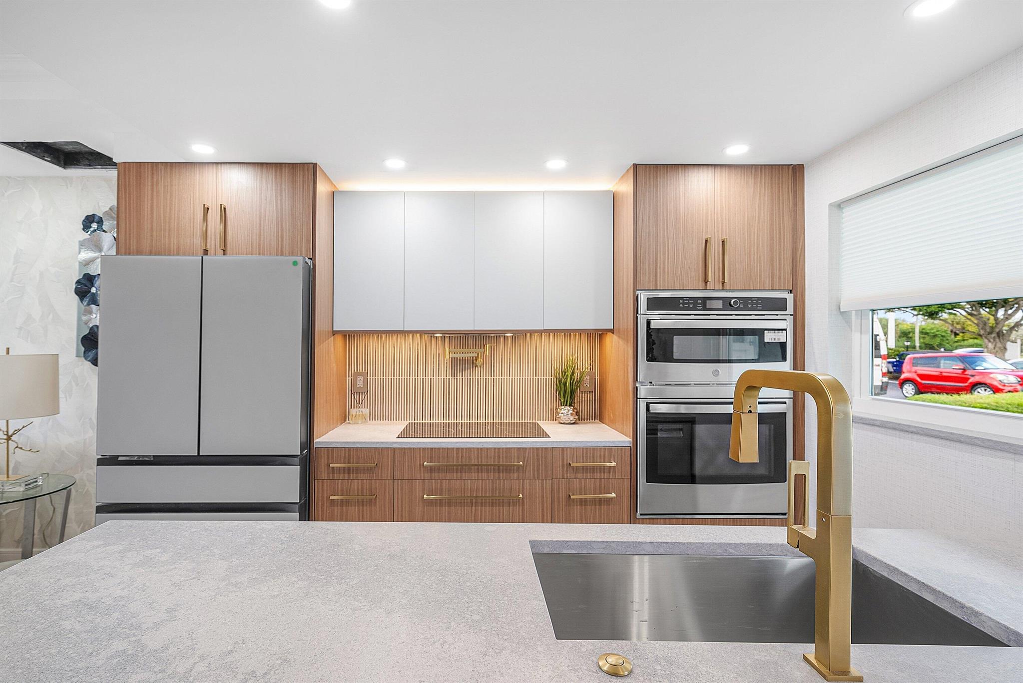 LEISUREVILLE GOLF VIEW - Residential