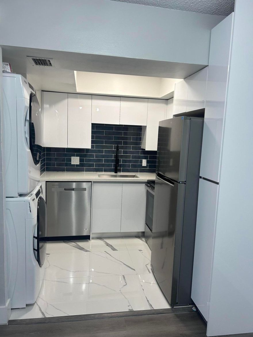 Welcome home to this spacious 1 bedroom, 1.5 bathroom home located at Sunrise Lake Views, a rental community offering a fresh, modern living experience. The community is currently undergoing rennovations and under new ownership and management. This Luxury 1 bedroom, 1.5 bathroom apartment home offers a spacious layout, ample closet space, a large, screened patio and all of the features that you have been looking for; QUARTZ COUNTER TOPS, WASHER AND DRYER, NEW APPLIANCES!