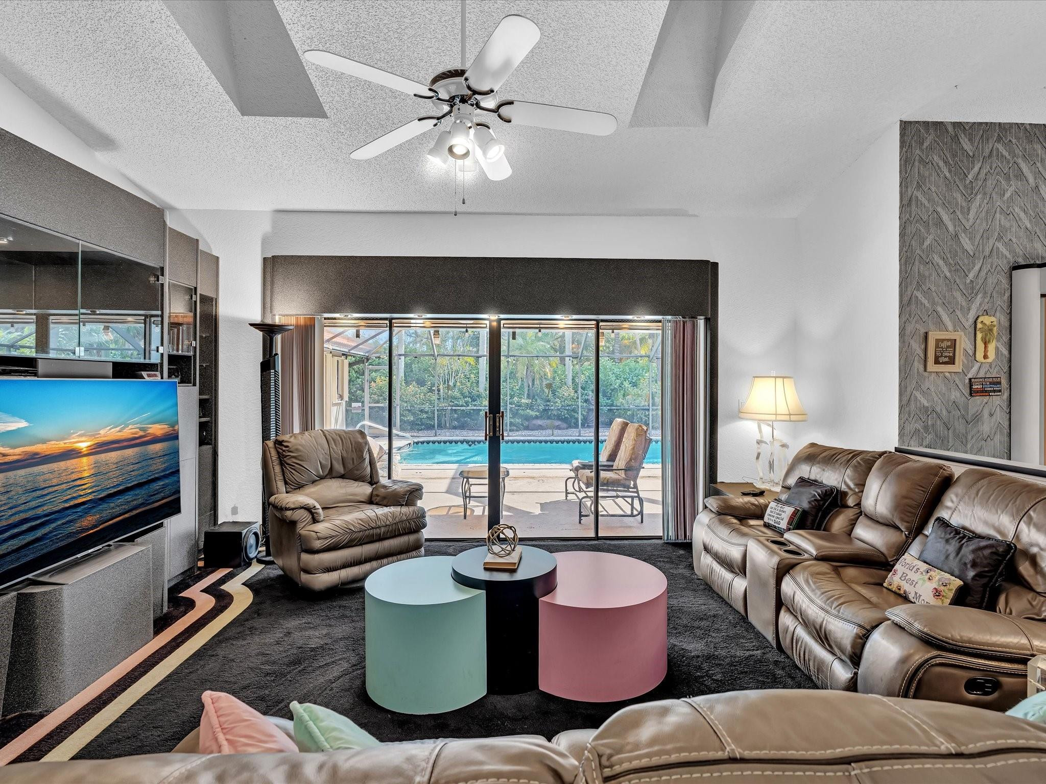 North Spgs 132-38 B - Residential