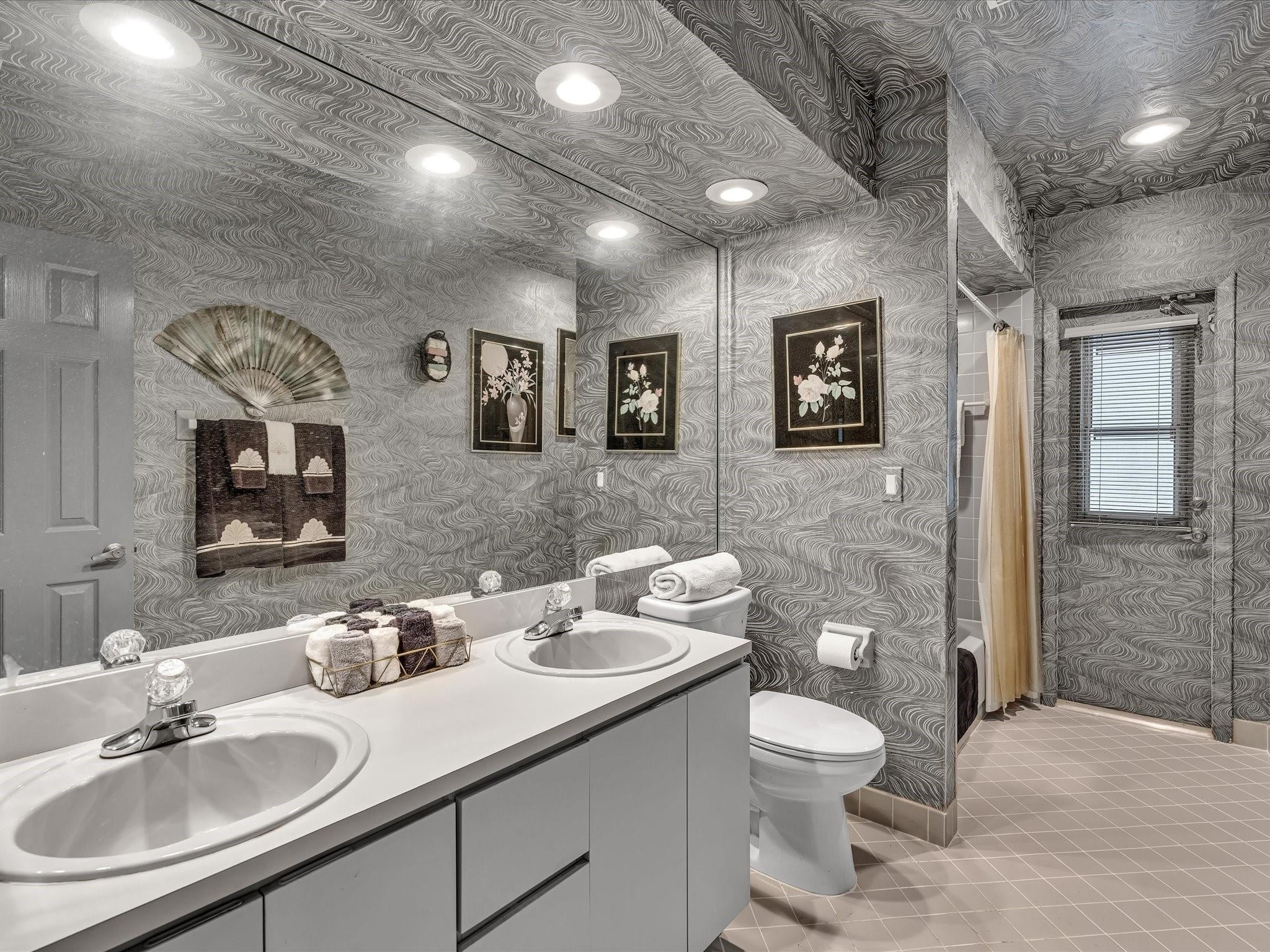 North Spgs 132-38 B - Residential