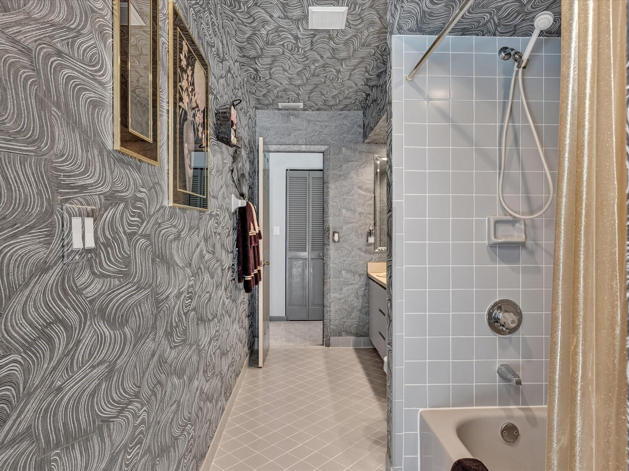 North Spgs 132-38 B - Residential