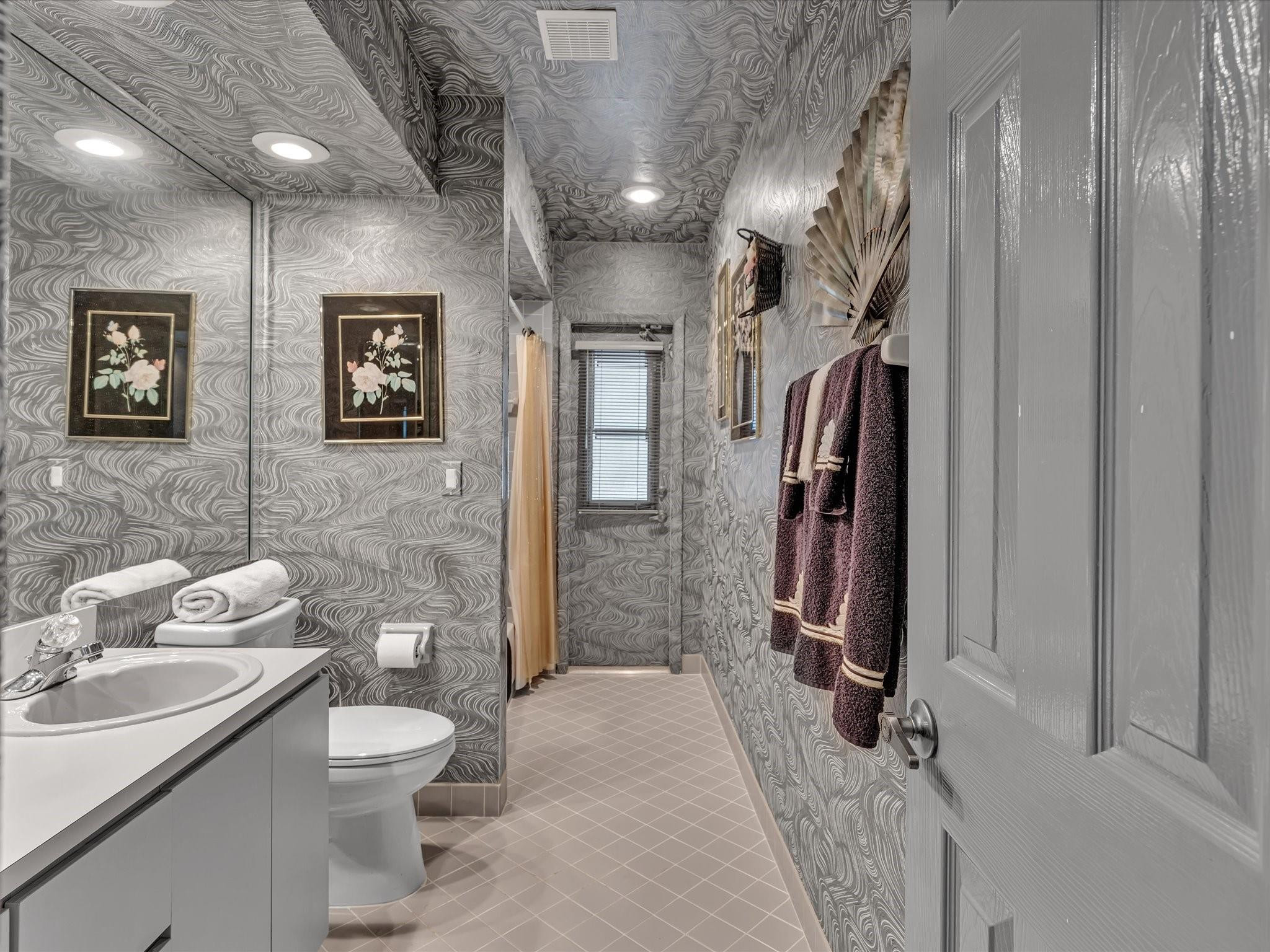 North Spgs 132-38 B - Residential