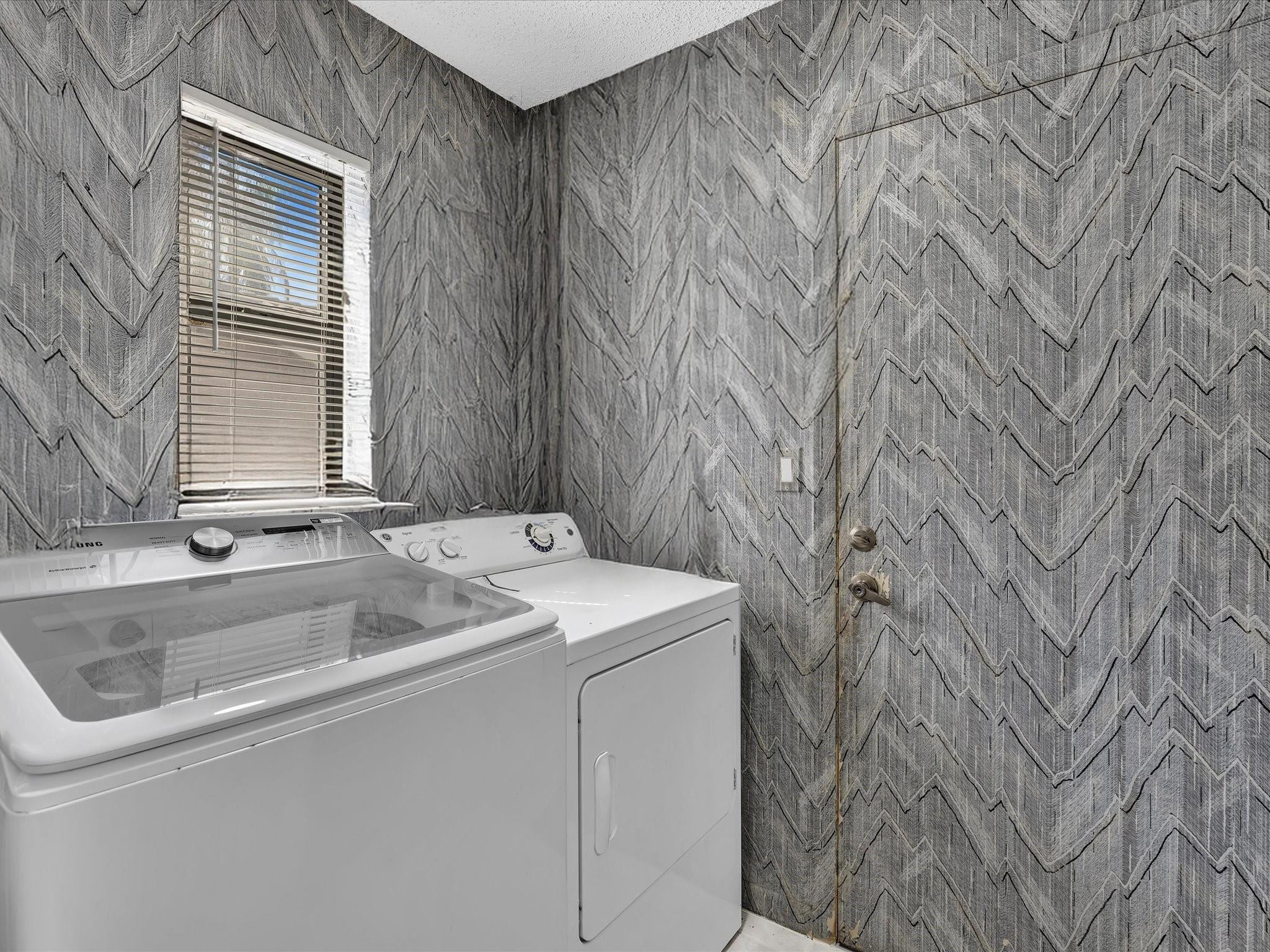 North Spgs 132-38 B - Residential