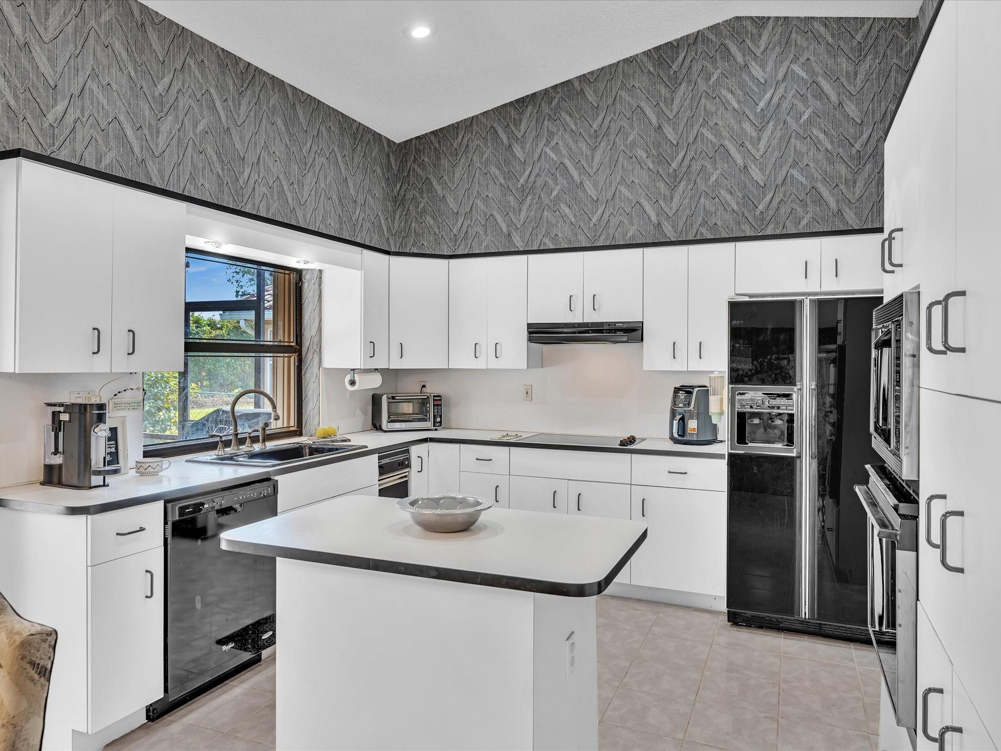 North Spgs 132-38 B - Residential