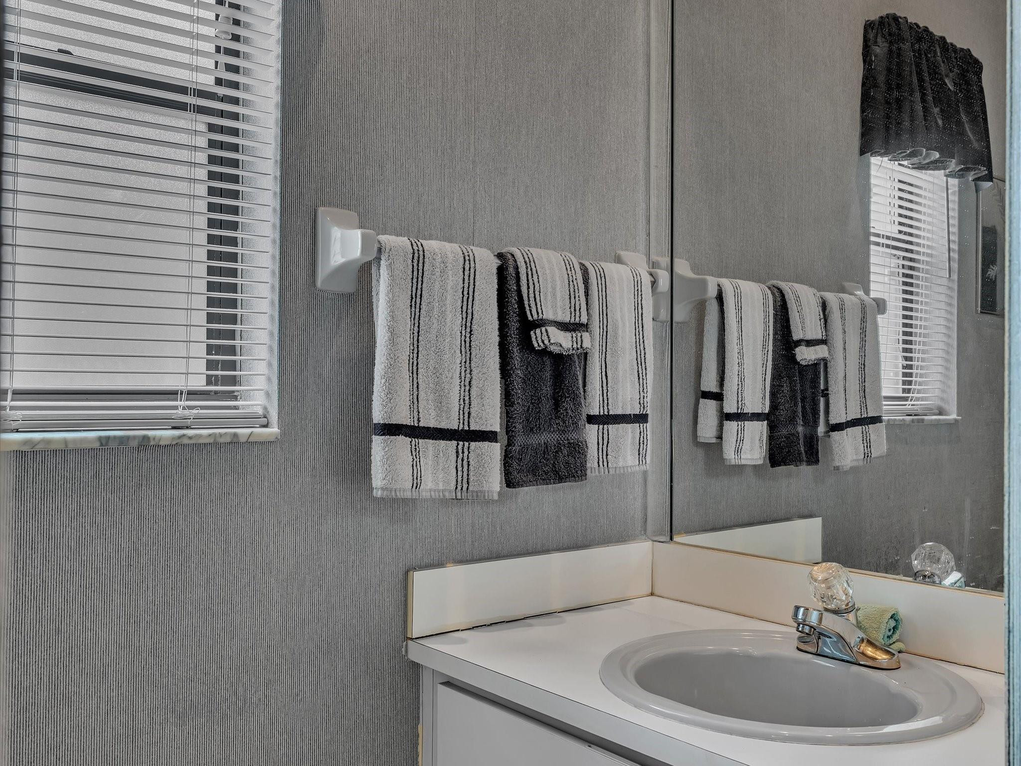 North Spgs 132-38 B - Residential