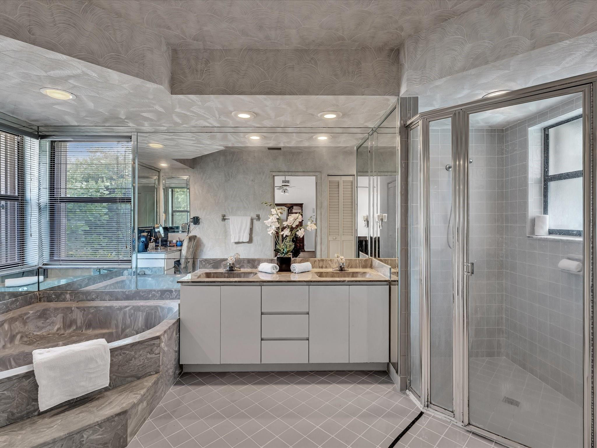 North Spgs 132-38 B - Residential