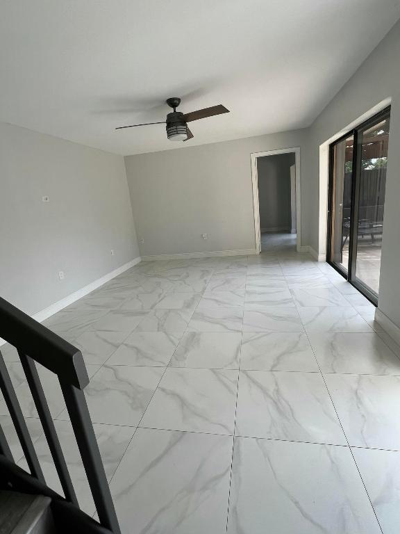 SHERWOOD LAKES - Residential Lease