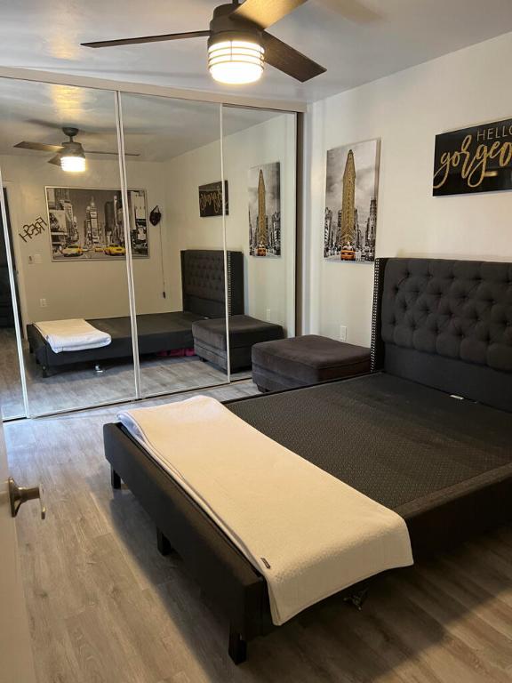 SHERWOOD LAKES - Residential Lease