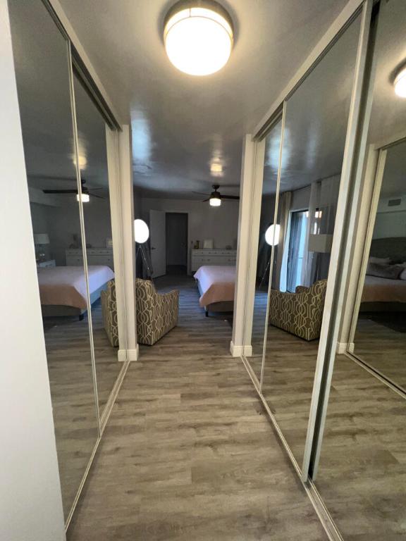 SHERWOOD LAKES - Residential Lease