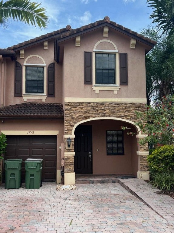 3772 NE 3rd Court