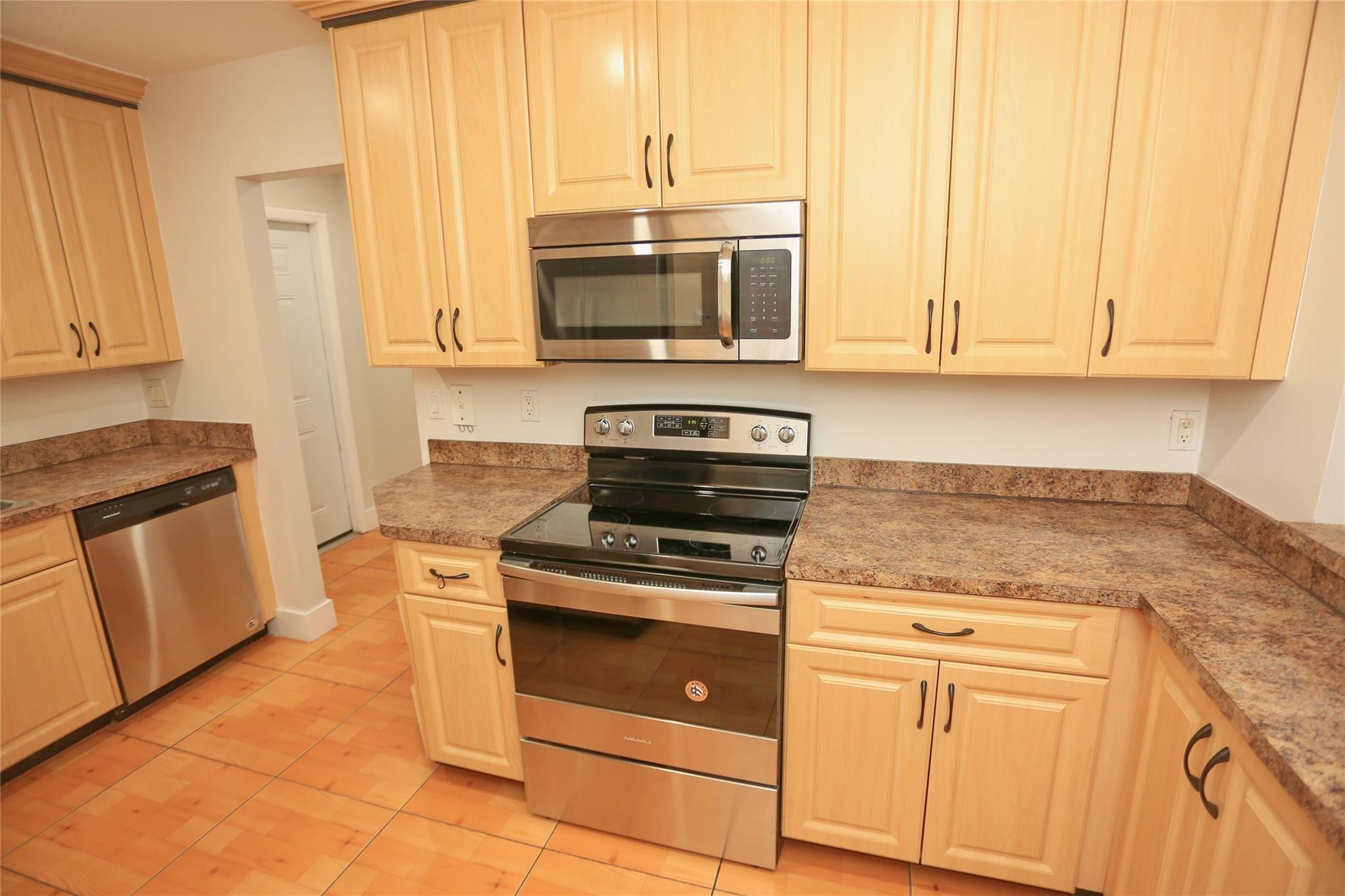 Parkway Villas/Venetian - Residential