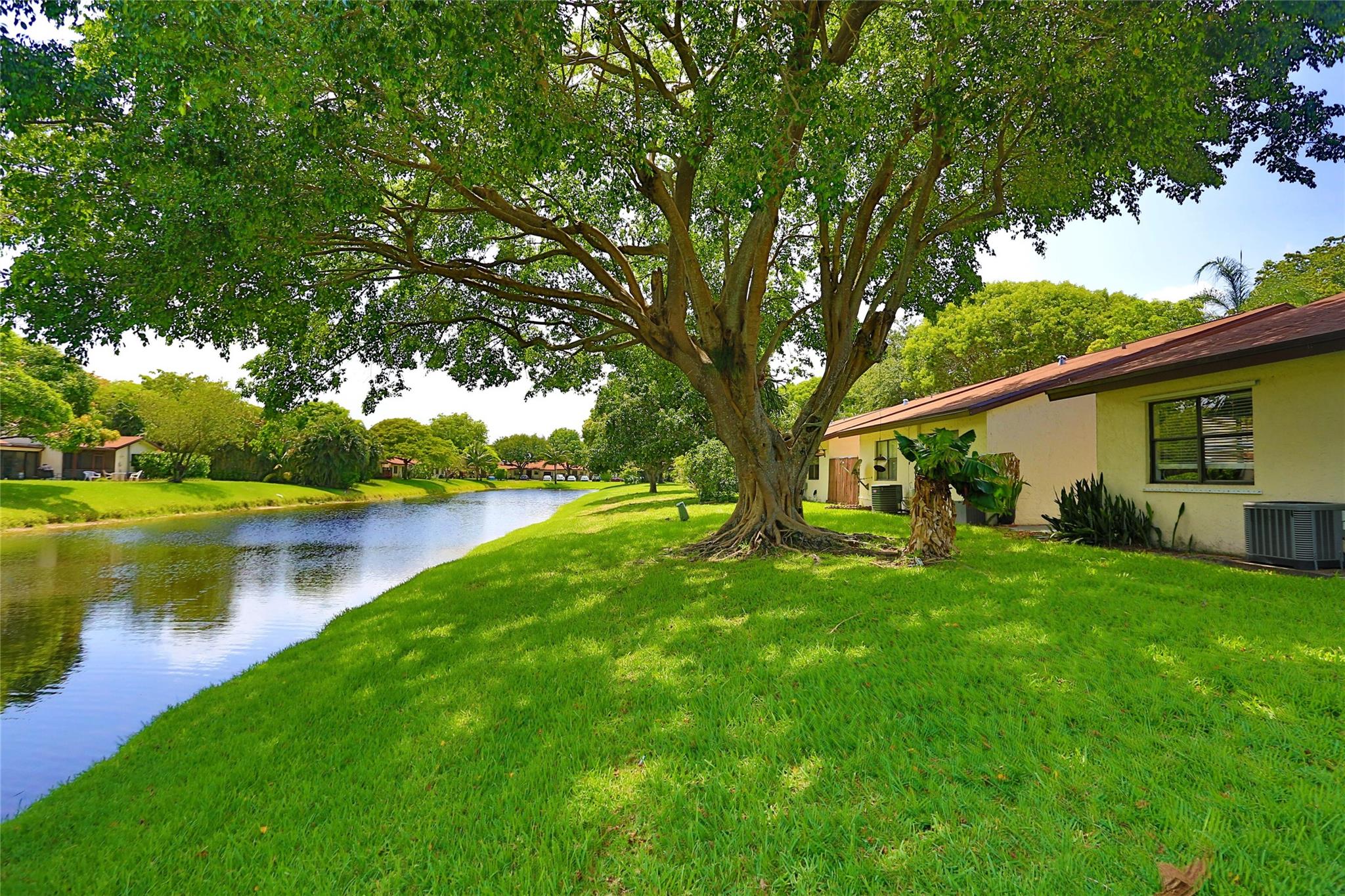 Parkway Villas/Venetian - Residential