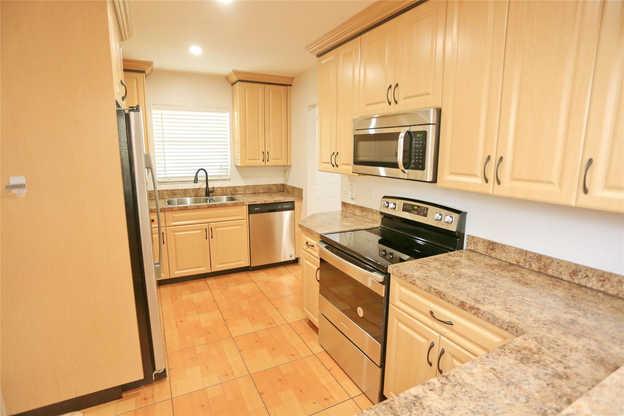 Parkway Villas/Venetian - Residential