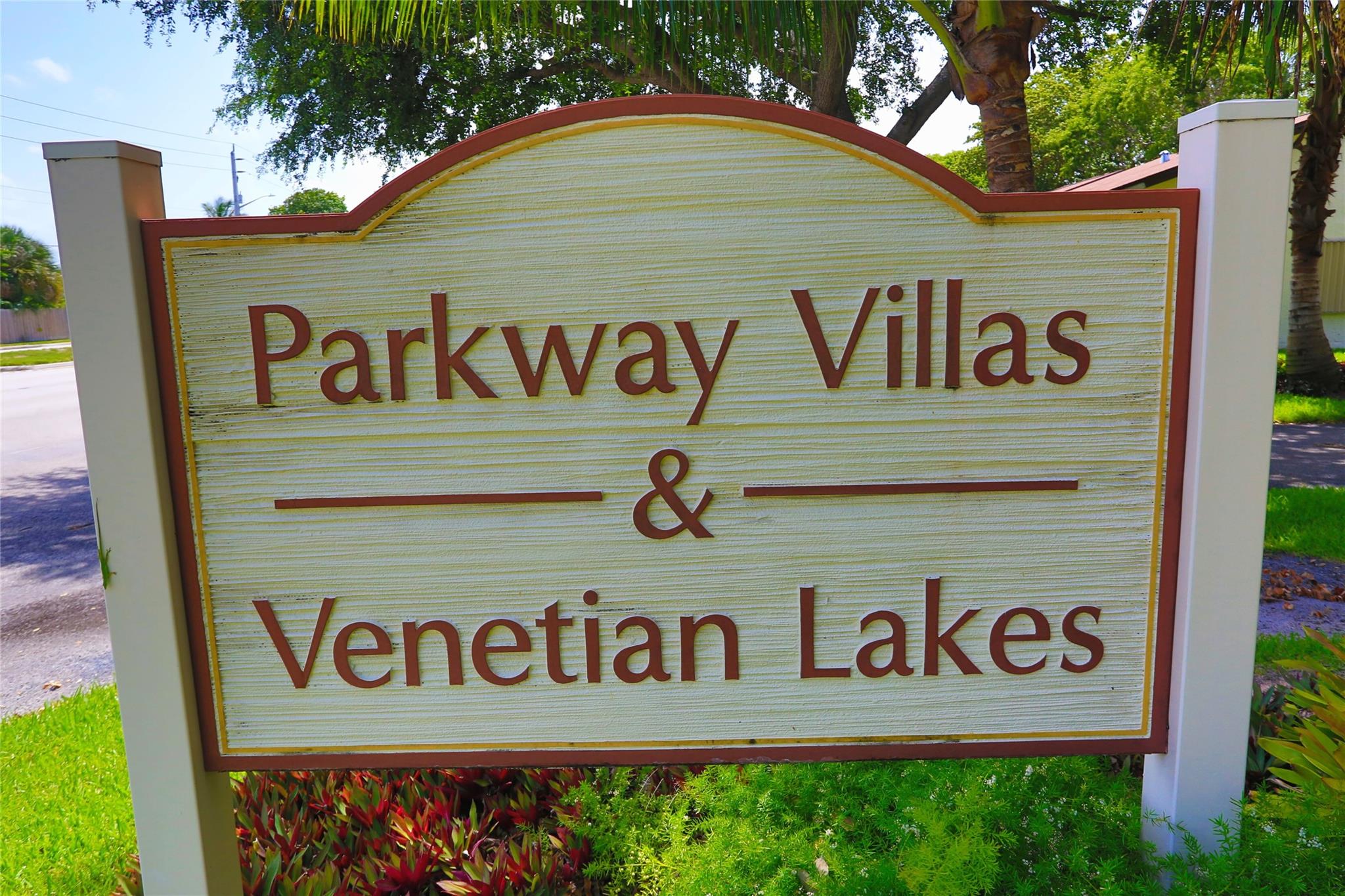 View photos, virtual tours, details... 6616 N Parkway Dr 6616