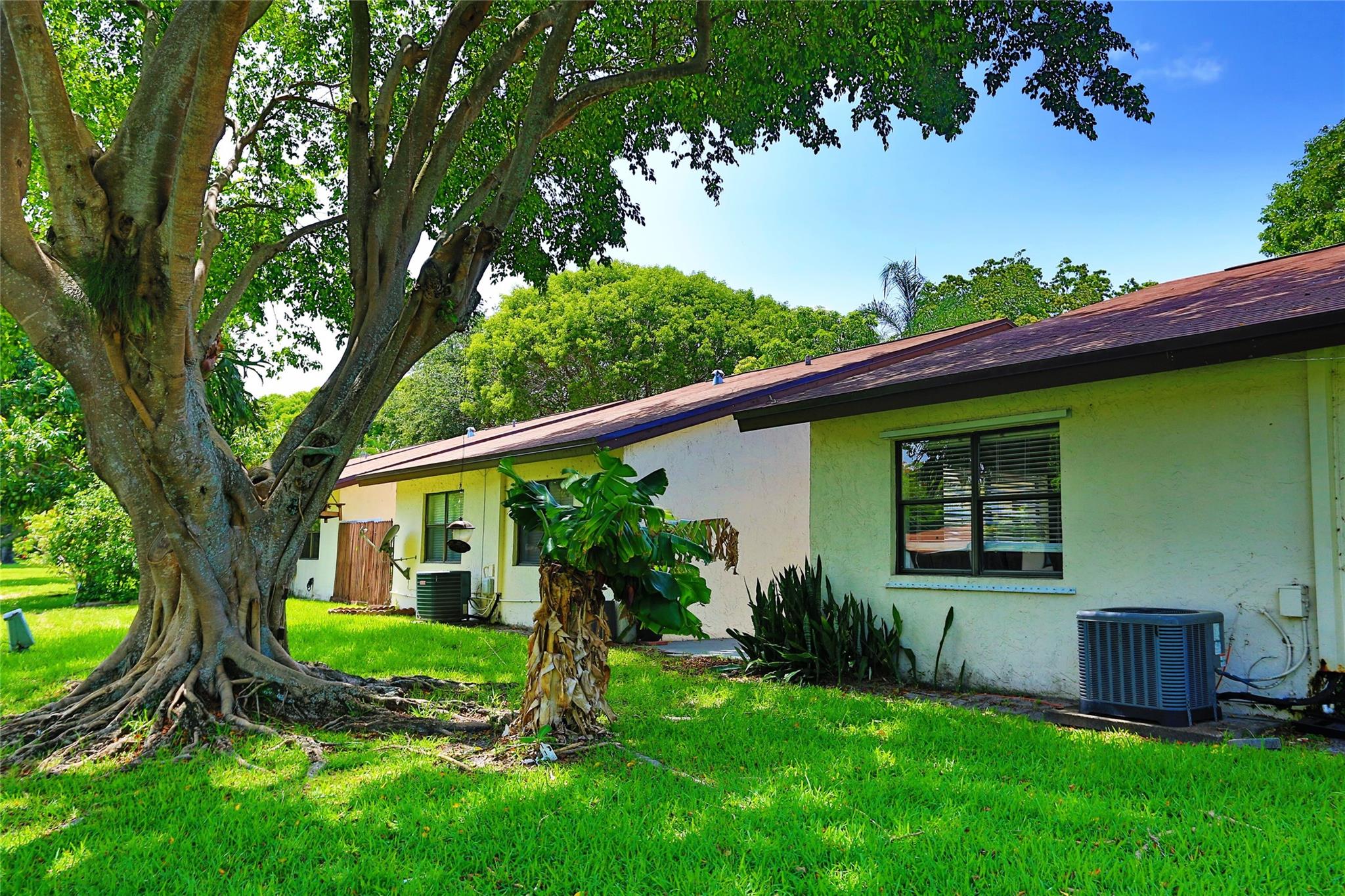 Parkway Villas/Venetian - Residential