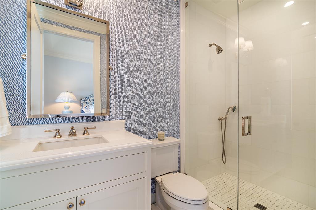 ROYAL PARK - Residential