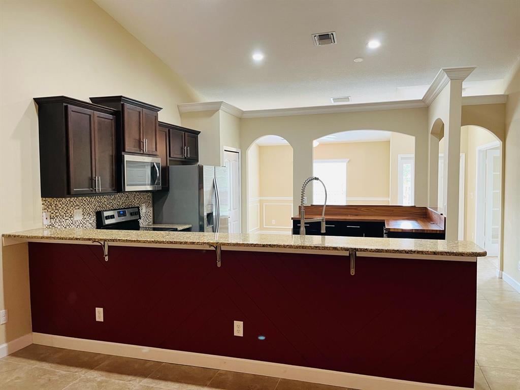 PORT ST LUCIE SECTION  22 - Residential Lease