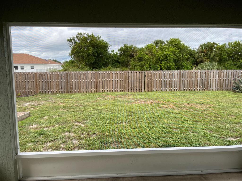 PORT ST LUCIE SECTION  22 - Residential Lease