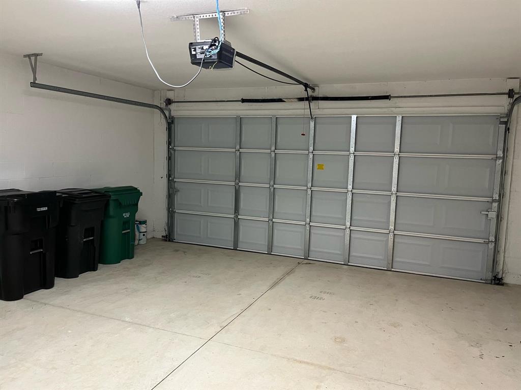 PORT ST LUCIE SECTION  22 - Residential Lease