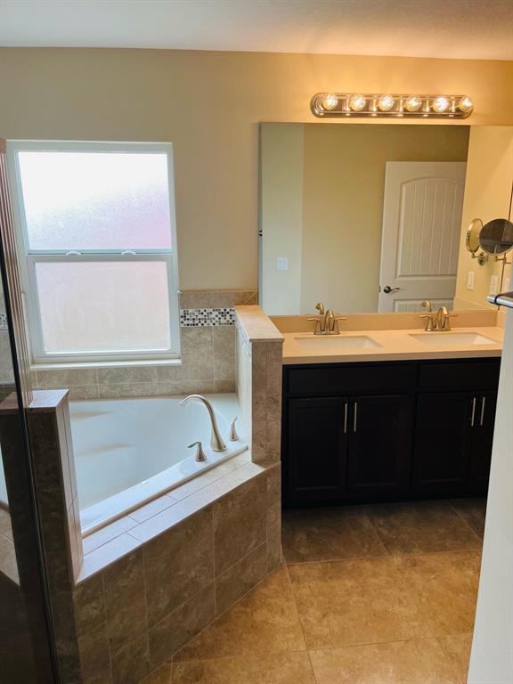 PORT ST LUCIE SECTION  22 - Residential Lease